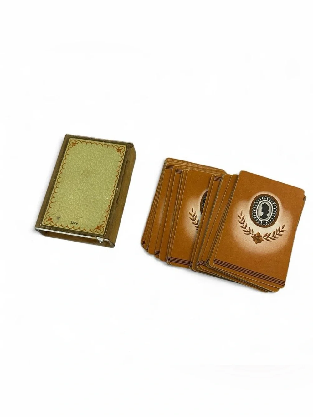 Vintage 1950s Torpedo Playing Cards No 327 USPCC Mid Century Cameo Silhouette
